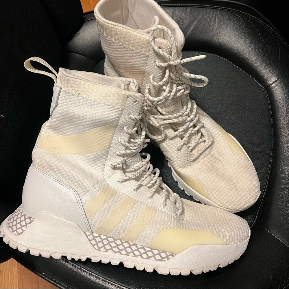 ADIDAS SNEAKERS